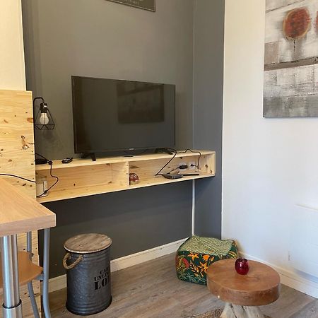 Logement Entier: Appartement Avec Terrasse Quartier De La Gare Amboise Esterno foto