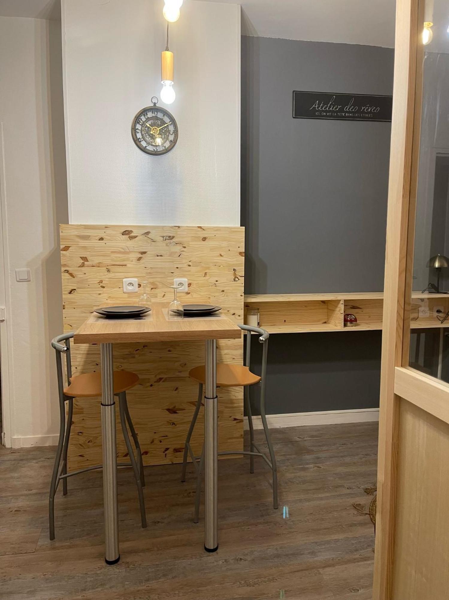 Logement Entier: Appartement Avec Terrasse Quartier De La Gare Amboise Esterno foto