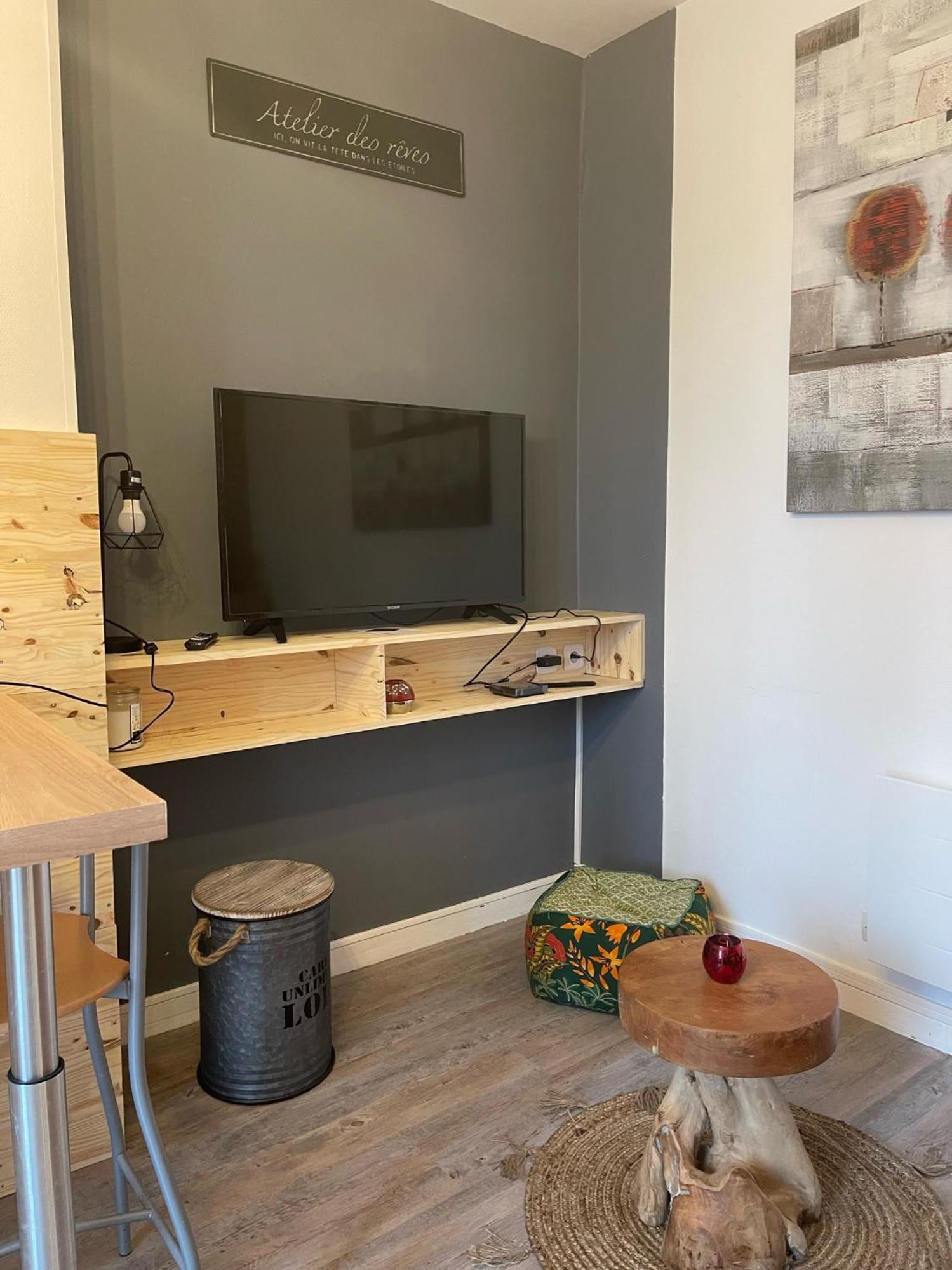 Logement Entier: Appartement Avec Terrasse Quartier De La Gare Amboise Esterno foto